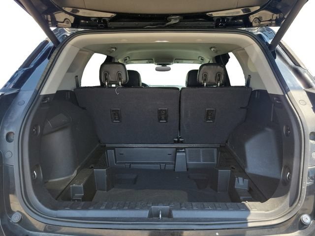 Used 2018 GMC Terrain SLE w/ Driver Convenience Package FWD image 30