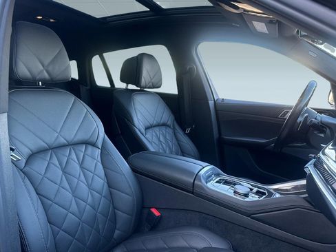 Used 2024 BMW X6 M60i image 32