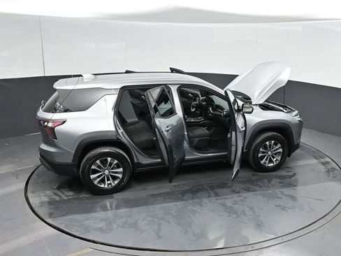 Used 2026 Chevrolet Equinox LT FWD image 62