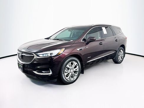 Used 2020 Buick Enclave Avenir w/ Avenir Technology Package image 3