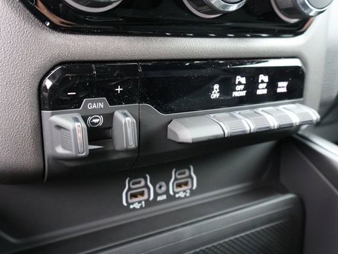 New 2026 RAM 1500 Big Horn w/ Night Edition AWD/4WD image 38