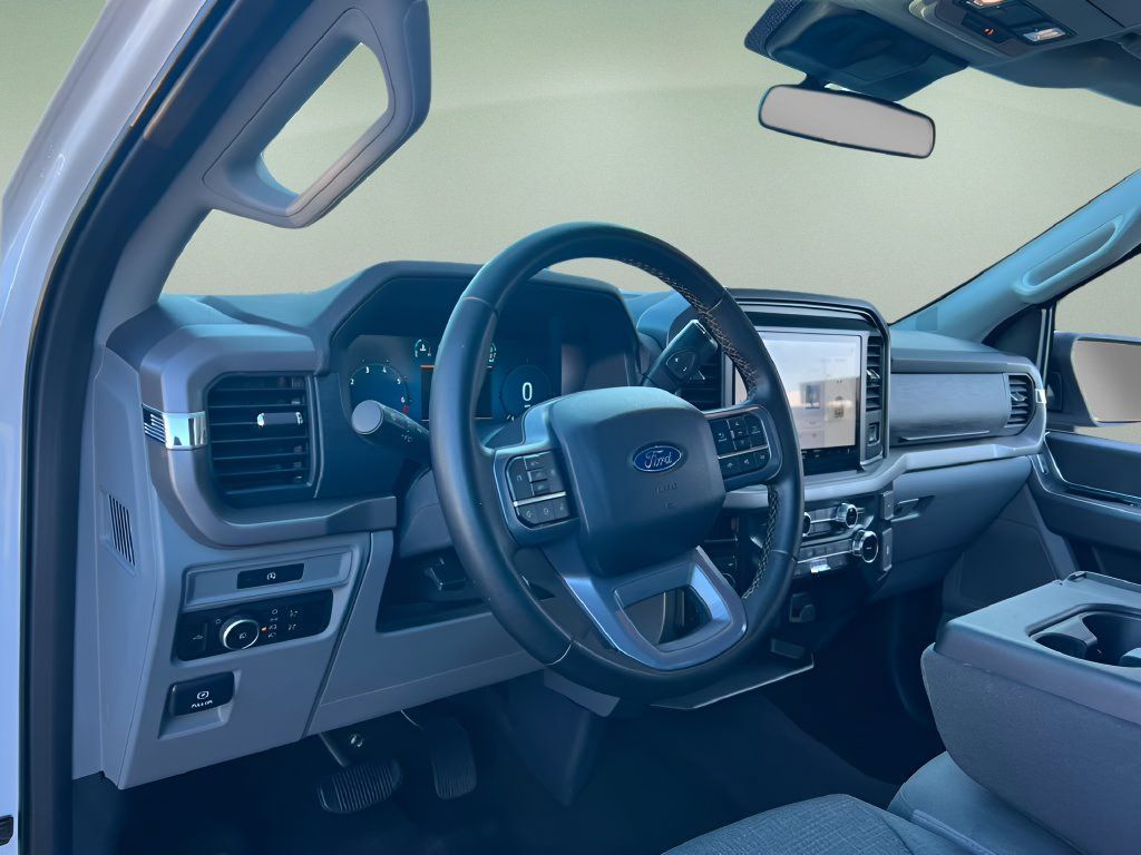Used 2025 Ford F150 XLT w/ Equipment Group 301A Standard AWD/4WD image 10