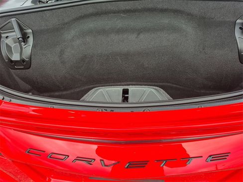 Used 2022 Chevrolet Corvette Stingray Preferred Cpe w/ Z51 Performance Package image 29