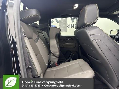 Used 2025 Chevrolet Colorado ZR2 w/ Technology Package image 22