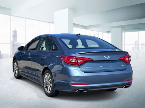 Used 2017 Hyundai Sonata FWD image 3