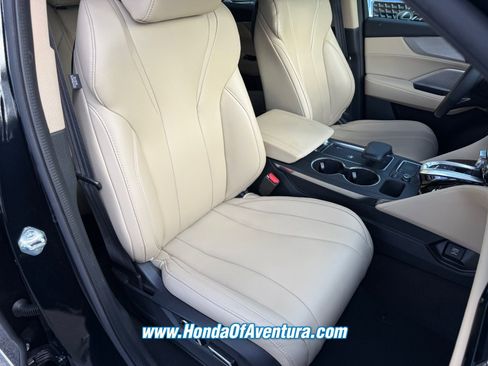 Used 2023 Acura MDX FWD image 7