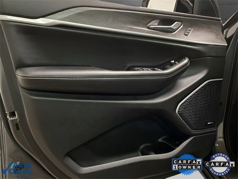 Used 2022 Jeep Grand Cherokee L Limited image 28