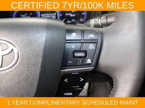 Used 2025 Toyota Camry XSE FWD image 20