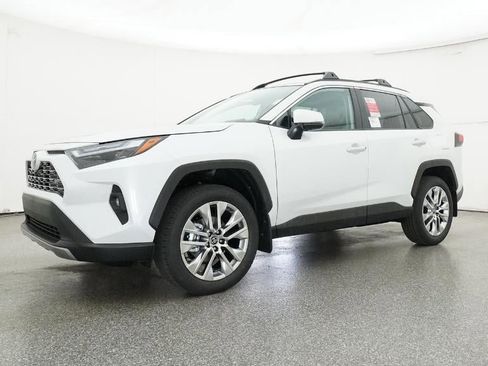 New 2025 Toyota RAV4 Limited image 17