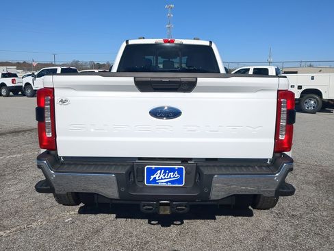 Used 2025 Ford F450 XL w/ 360-Degree Camera Package image 4