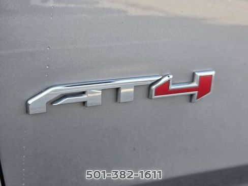 Used 2023 GMC Yukon AT4 AWD/4WD image 9