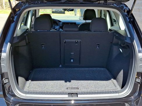 Certified 2025 Volkswagen Taos S image 29