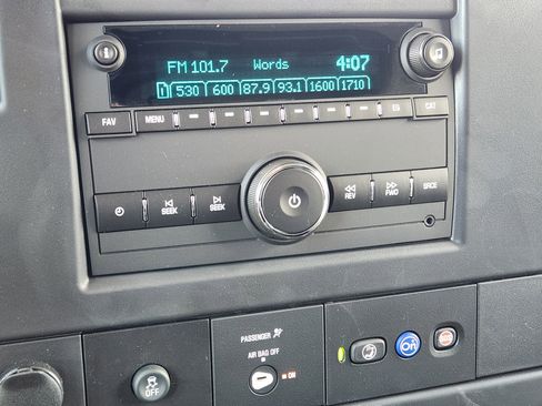 New 2025 GMC Savana 2500 Extended w/ Driver Convenience Package image 13