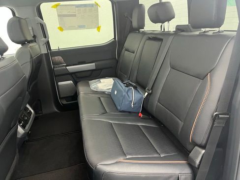 New 2026 Ford F350 Lariat w/ Black Appearance Package image 32