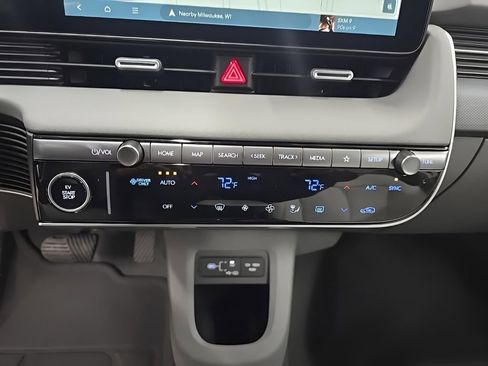 New 2026 Hyundai Ioniq 5 Limited image 27