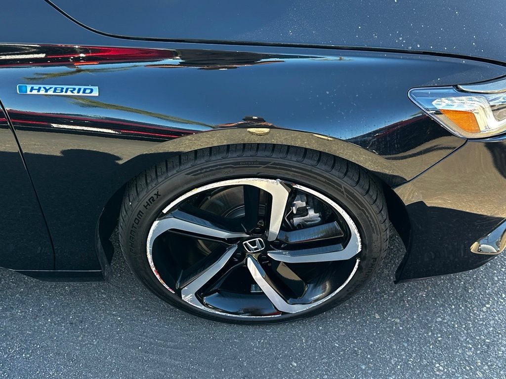 Used 2022 Honda Accord Sport image 12