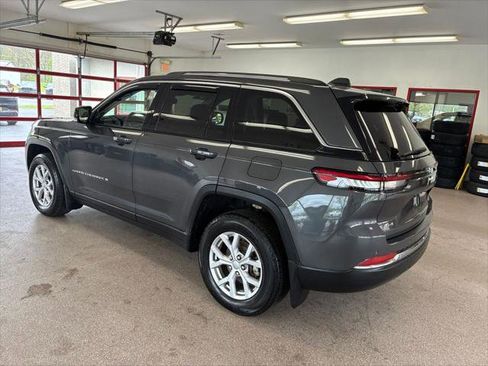 Certified 2022 Jeep Grand Cherokee Limited AWD/4WD image 14