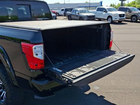 Used 2023 Nissan Titan SV w/ SV Convenience Package AWD/4WD image 29