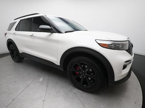 Certified 2023 Ford Explorer ST w/ Equipment Group 401A AWD/4WD image 37