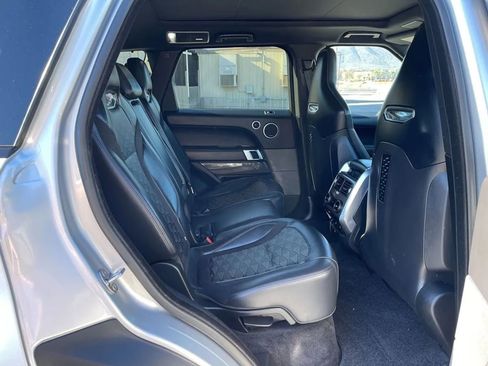 Used 2019 Land Rover Range Rover Sport SVR image 20