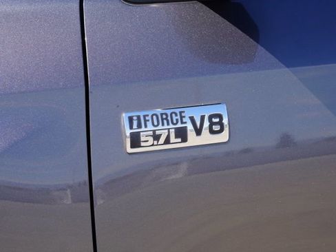 Used 2019 Toyota Tundra SR5 image 9