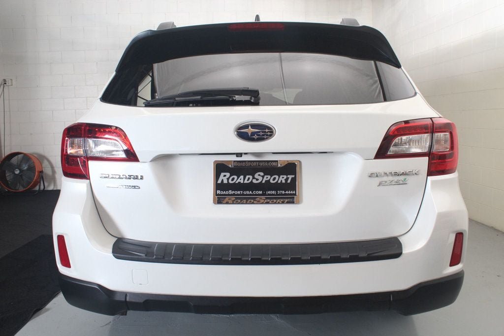 Used 2017 Subaru Outback 2.5i Premium AWD/4WD image 12