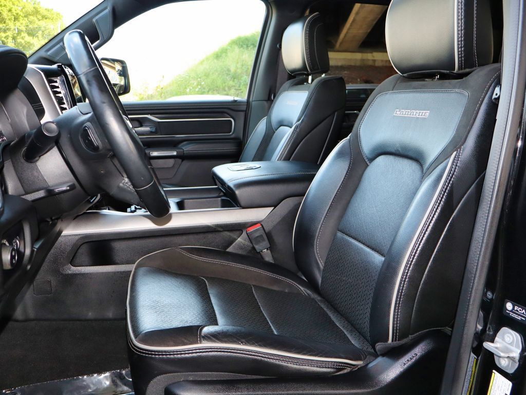 Used 2023 RAM 1500 Laramie AWD/4WD image 19
