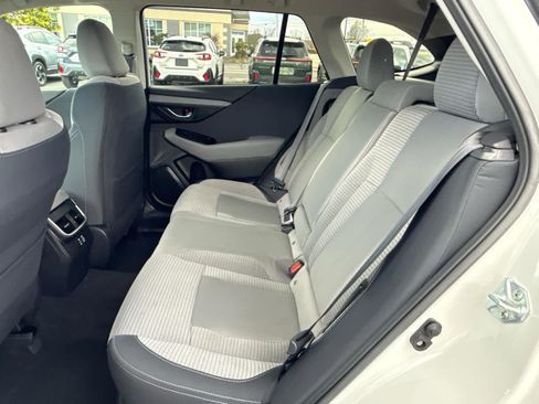 Certified 2023 Subaru Outback Premium AWD/4WD image 18