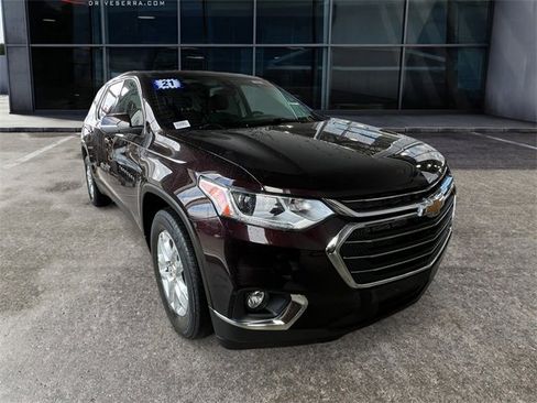Used 2021 Chevrolet Traverse LT image 5