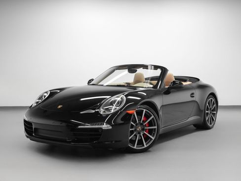 Used 2013 Porsche 911 Carrera S RWD image 1