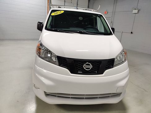 Used 2021 Nissan NV200 S image 2