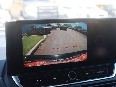 New 2026 Nissan Altima 2.5 SV w/ SV Premium Package FWD image 15