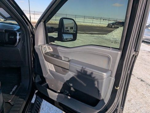 Used 2022 Ford F150 XLT w/ Equipment Group 302A High image 5