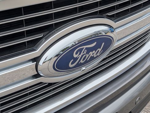 Used 2023 Ford F150 Limited AWD/4WD image 5