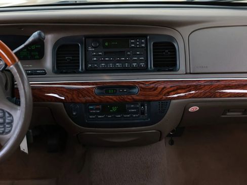 Used 2002 Mercury Grand Marquis LS image 34