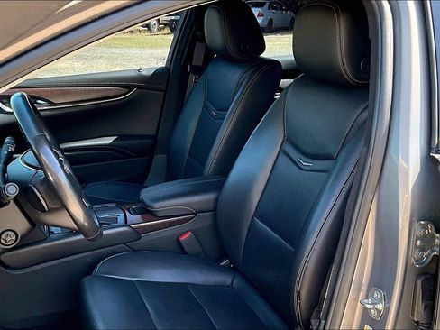Used 2019 Cadillac XTS Luxury FWD image 9