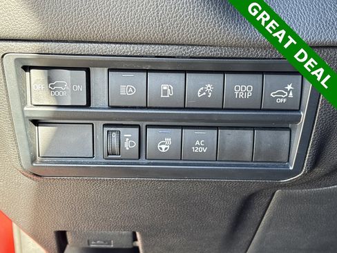 Used 2025 Toyota Sequoia Limited image 20