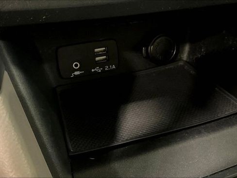 Used 2022 Subaru Forester image 33