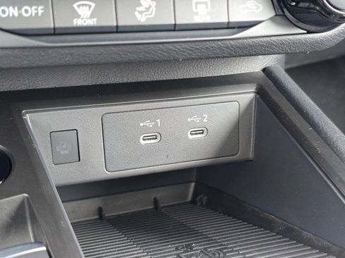 New 2026 Nissan Kicks SV w/ SV Premium Package image 38