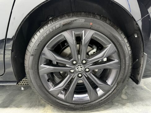 Used 2026 Toyota Sienna XSE AWD/4WD image 29