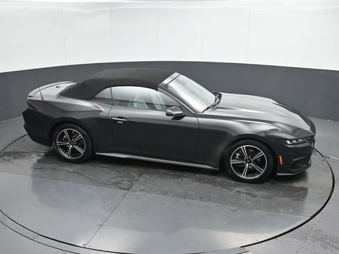 Used 2024 Ford Mustang Premium image 37