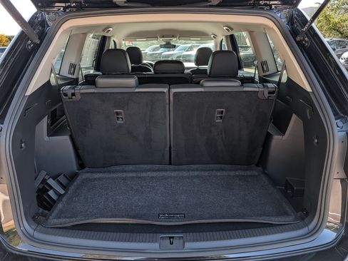 Certified 2024 Volkswagen Atlas SE AWD/4WD image 18