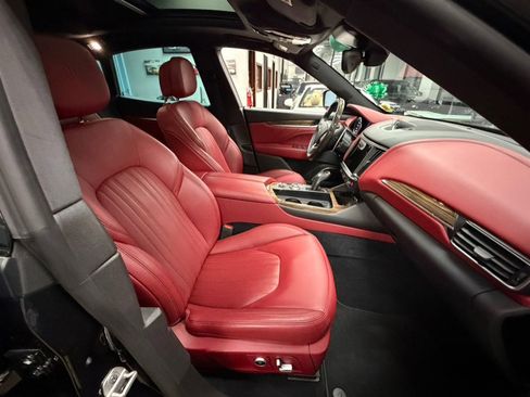 Used 2022 Maserati Levante GT image 44