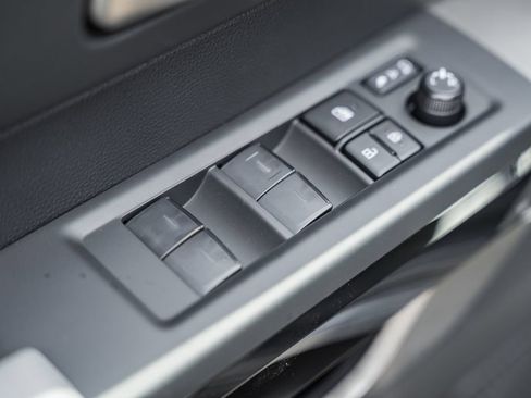 New 2026 Toyota Tundra Limited AWD/4WD image 38