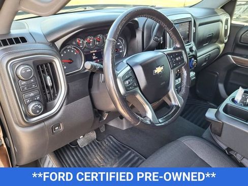 Used 2020 Chevrolet Silverado 1500 LT w/ Texas Edition image 15
