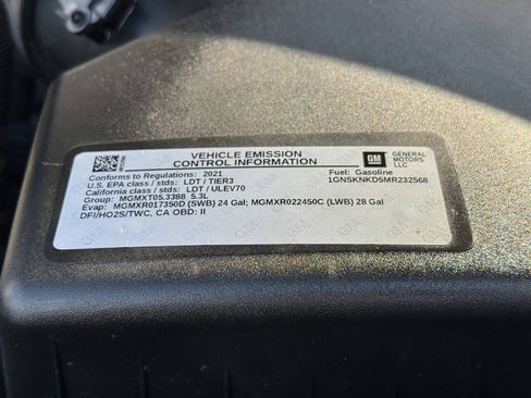Used 2021 Chevrolet Tahoe LT w/ LT Signature Package AWD/4WD image 38