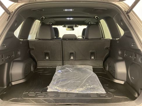Certified 2025 Subaru Forester Limited w/ Popular Package #2 AWD/4WD image 15