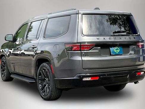 Used 2025 Jeep Wagoneer Series II w/ Convenience Group I AWD/4WD image 4