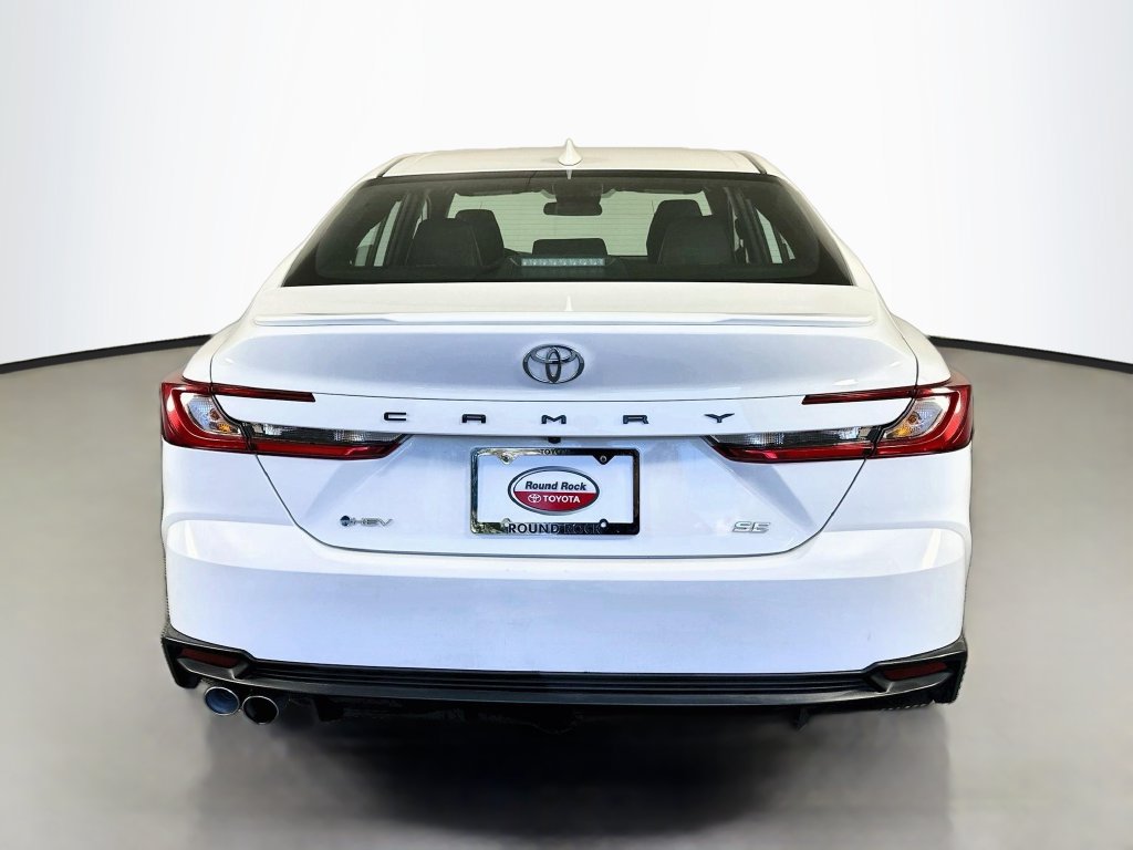 Certified 2025 Toyota Camry SE FWD image 6