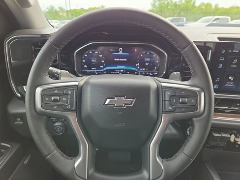 Certified 2024 Chevrolet Silverado 1500 LT Trail Boss AWD/4WD image 11